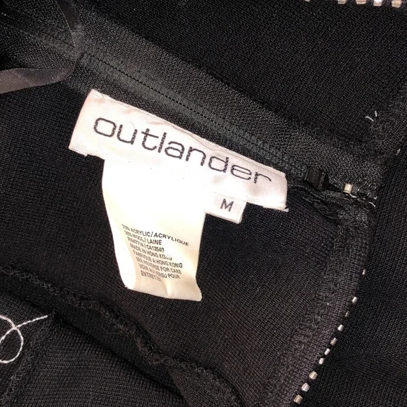 Outlander Dress - Picture 3 of 8